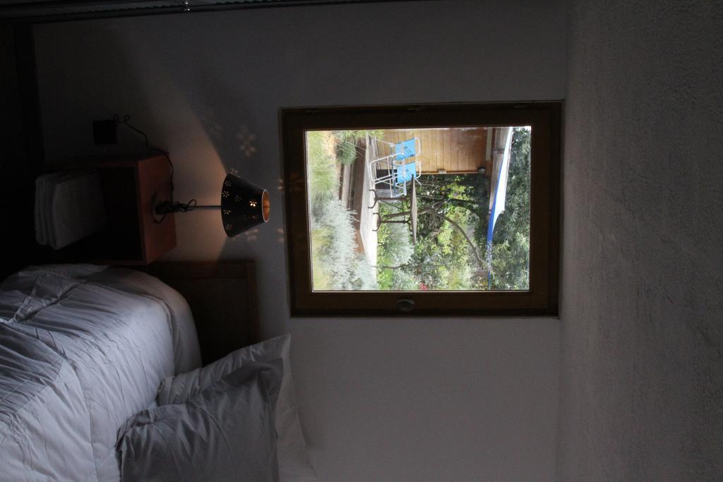 Inn 4 Bears Nimes Bagian luar foto
